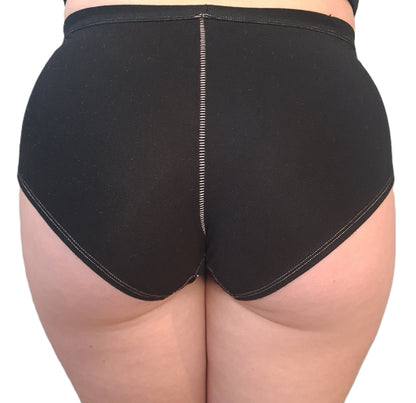 FreeByMaria - Classic Black